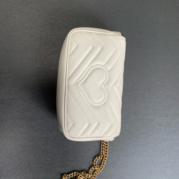 Authentic Gucci super mini Marmont white - Picture 2 of 8